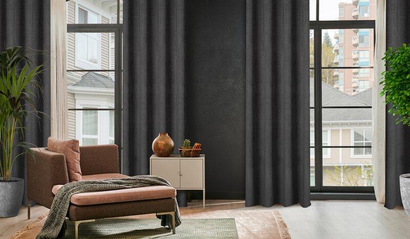 Eurofirany ELIZA Minkšto aksomo naktinė užuolaida su smulkiu raštu, 140X250 cm, kilpos / žiedai, spalva: juoda