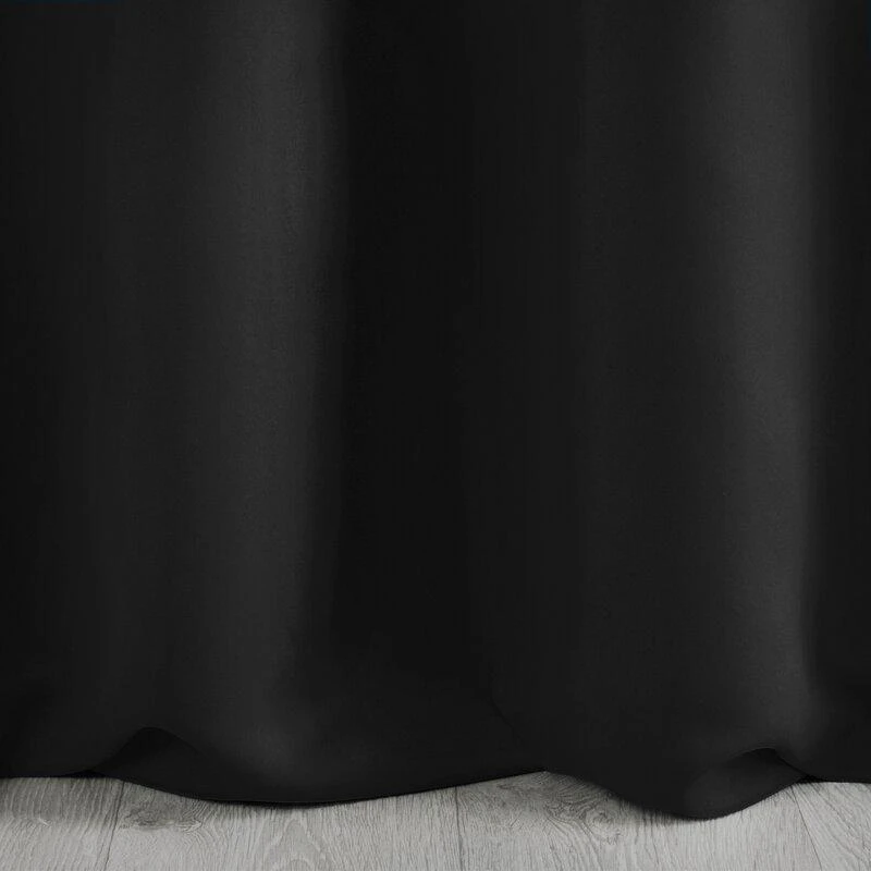 Eurofirany Užuolaida Logan Blackout juoda, juosta 135x270 cm