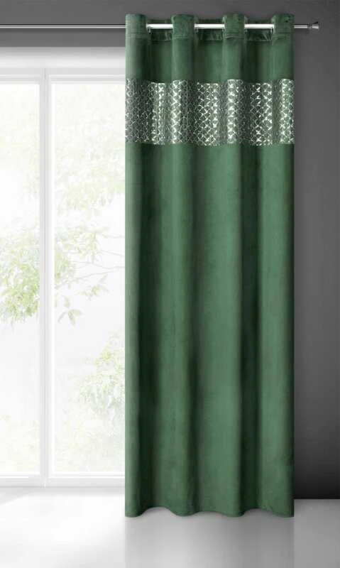 Eurofirany MARGOT Naktinė užuolaida iš aksomo su siuvinėjimu dekoruota juosta ir blizgučiais, 140X250 cm, kilpos /žiedai, spalva: tamsiai žalia