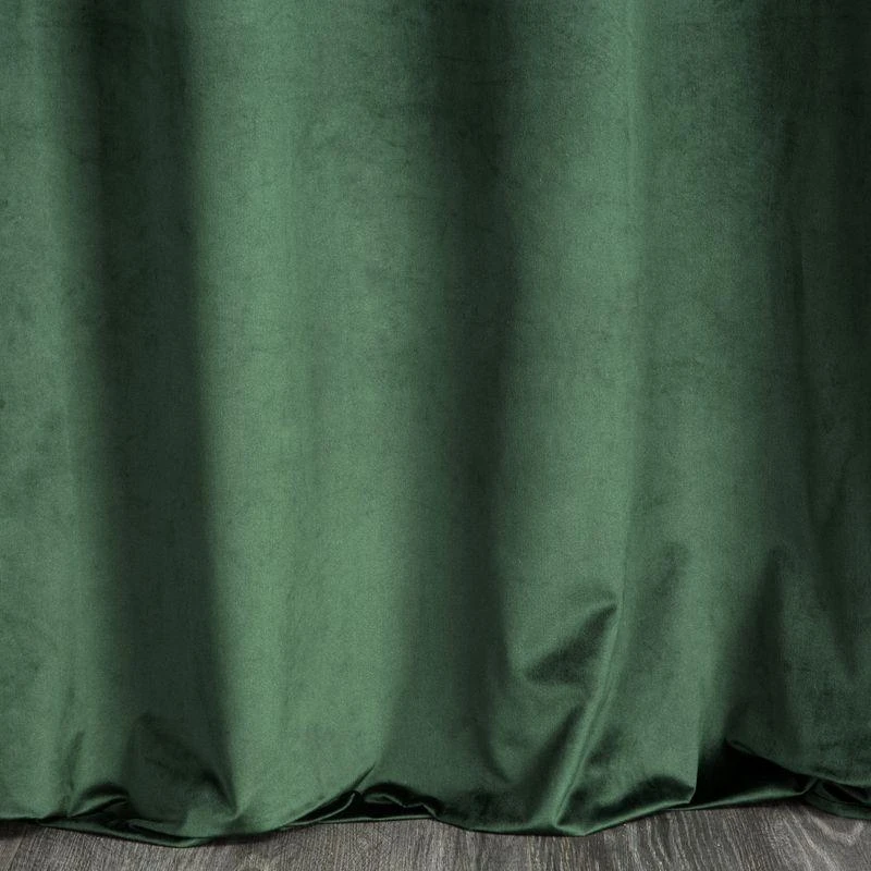 Eurofirany MARGOT Naktinė užuolaida iš aksomo su siuvinėjimu dekoruota juosta ir blizgučiais, 140X250 cm, kilpos /žiedai, spalva: tamsiai žalia