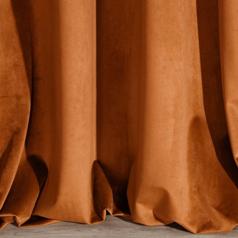 Naktinė užuolaida iš minkšto aksomo Eurofirany DIVA LINE RIA 140X270 cm, juosta/ tunelis/ kabliukai, 300g/m2