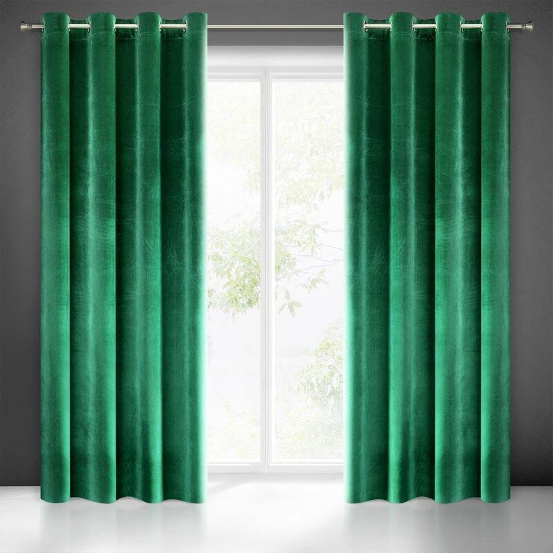 Minkšto ir blizgaus aksomo naktinė užuolaida Eurofirany SAMANTA 140X250 cm, kilpos/žiedai, spalva: žalia