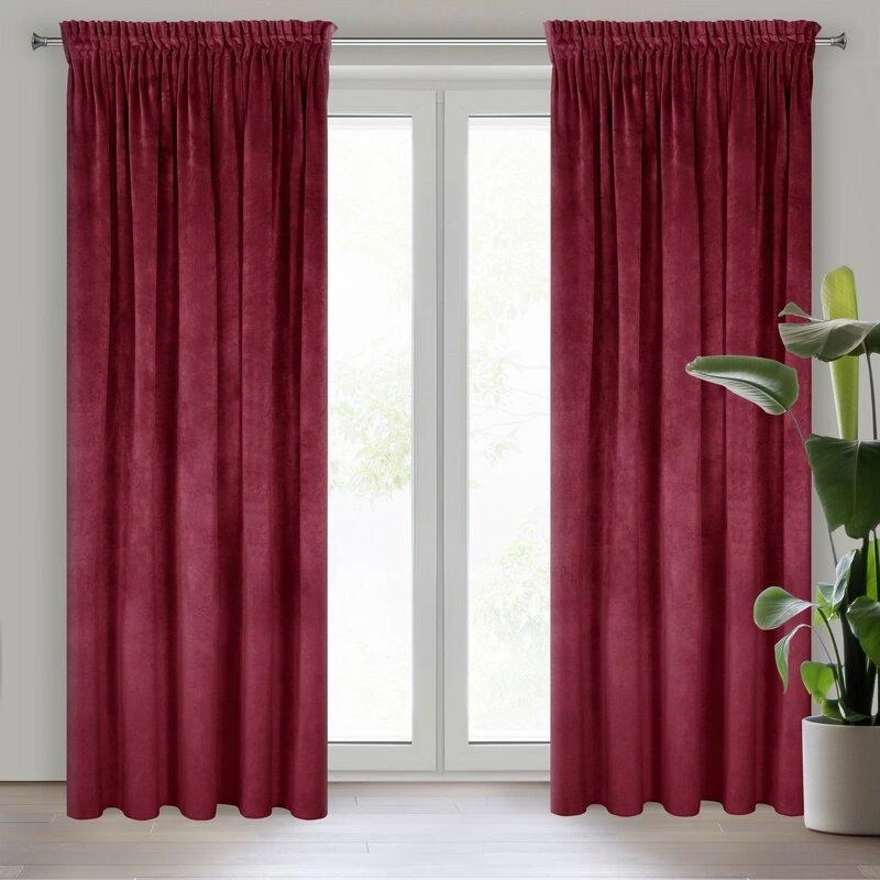 Naktinė užuolaida iš minkšto aksomo Eurofirany DIVA LINE RIA 140X270 cm, juosta/ tunelis/ kabliukai, 300 g/m2, spalva: bordo