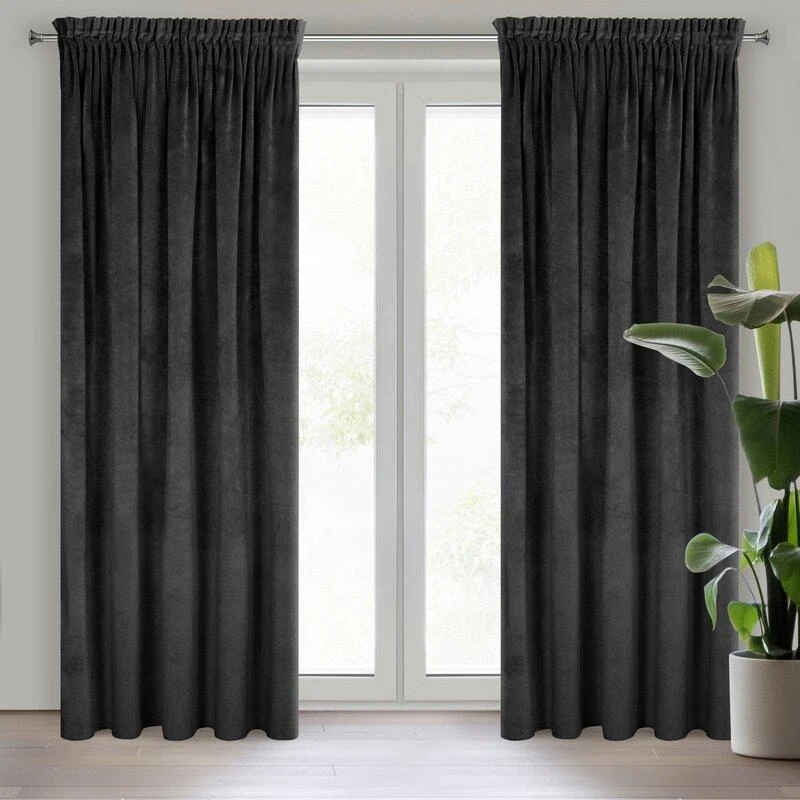 Naktinė užuolaida iš minkšto aksomo Eurofirany DIVA LINE RIA 140X270 cm, juosta/ tunelis/ kabliukai, 300 g/m2, spalva: juoda