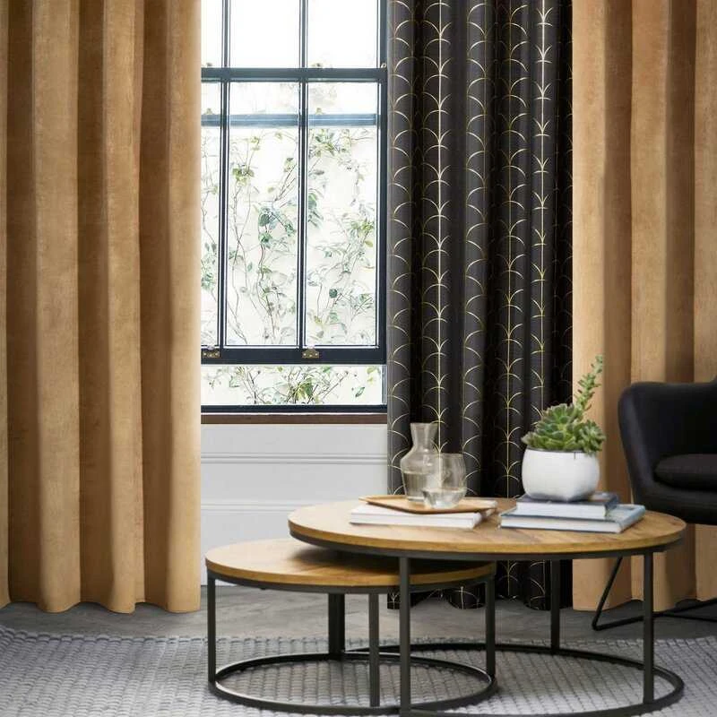 Naktinė užuolaida iš minkšto aksomo Eurofirany DIVA LINE RIA 140X270 cm, juosta/ tunelis/ kabliukai, 300g/m2, spalva: auksinė