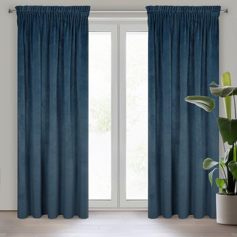 Naktinė užuolaida iš minkšto aksomo Eurofirany DIVA LINE RIA 140X270 cm, juosta/ tunelis/ kabliukai, 300g/m2, spalva: tamsiai mėlyna