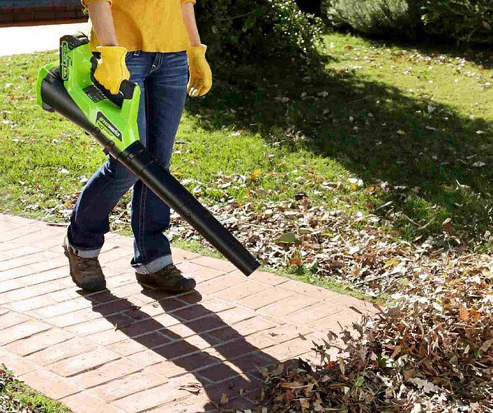 Greenworks Akumuliatorinis pūstuvas GR2400807 (be akumuliatoriaus ir kroviklio)