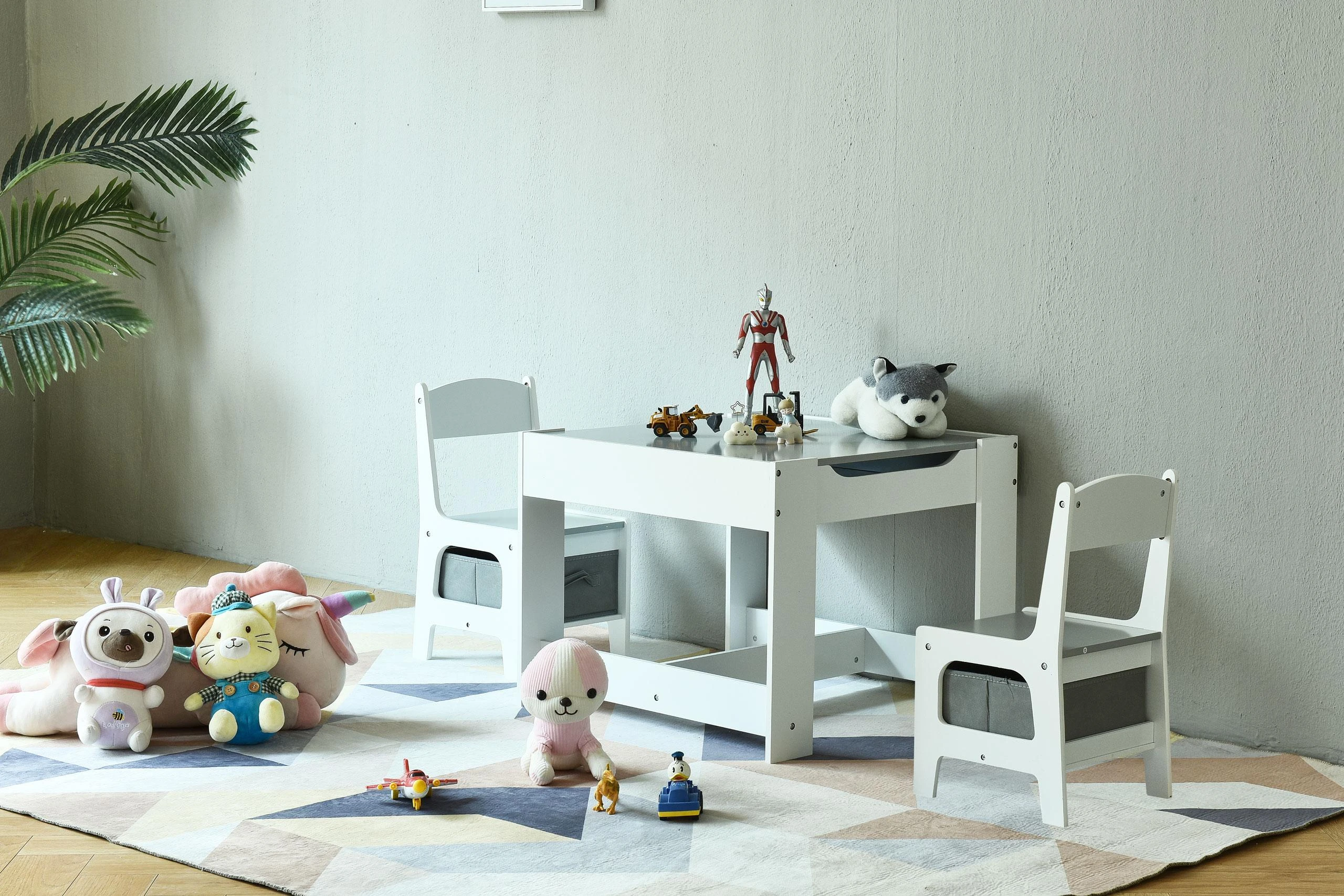 Ecotoys Medinis vaikų baldų komplektas: stalas + 2 kėdės