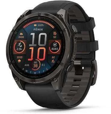 Išmanusis laikrodis Garmin Fenix 8 – 43 mm, AMOLED Sapphire, Pilkos anglies spalvos DLC titanas su juodos / pilkos akmenukų spalvos silikoniniu