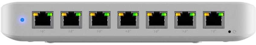 Šakotuvas UBIQUITI UniFi Switch Ultra 210 W / 8 privatumas / 2 jungikliai / 1 PoE++ lizdas / 7 PoE / PoE+ jungiklis / USW-Ultra-210 W