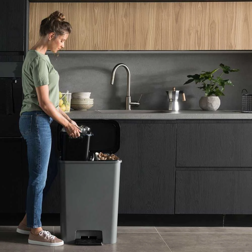 Šiukšliadėžė CURVER COMPACT DUO, pilka, 46 l