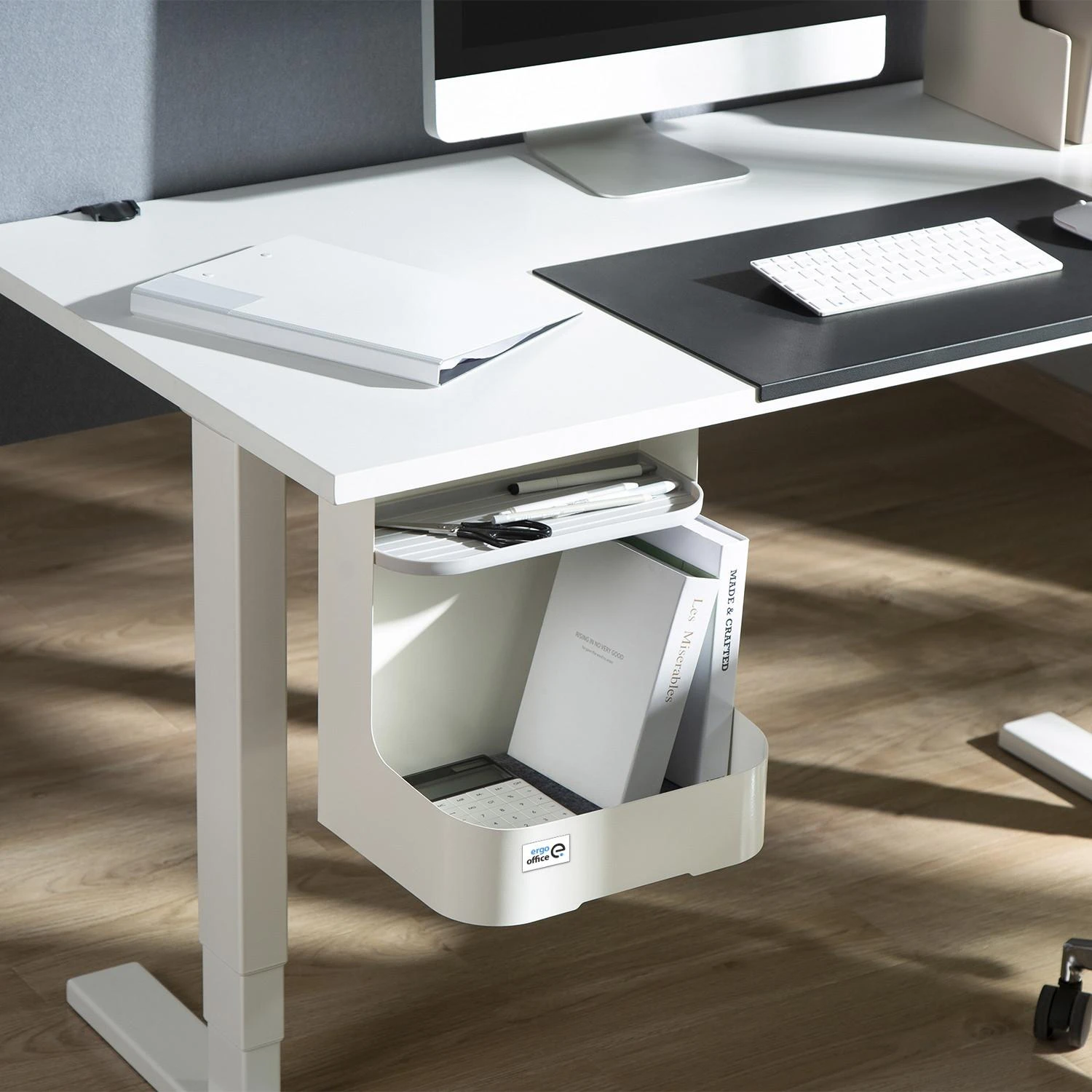 Pojemnik „Ergo Office“ po stalu dedamas konteineris / organizatorius su priedų lentyna, baltas, maks. 5kg, ER-442