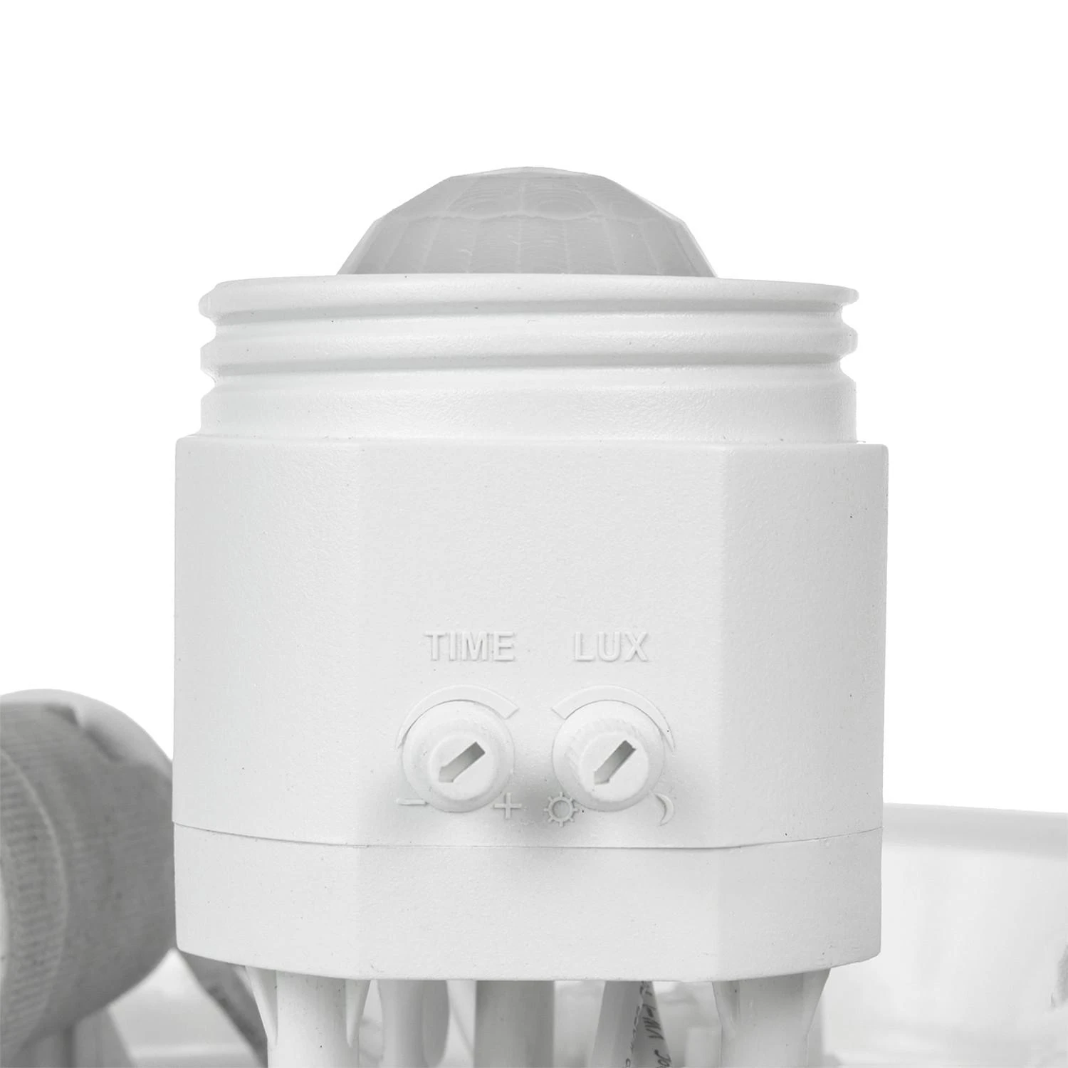 Plafon „Maclean“ lubinis šviestuvas su PIR jutikliu, keičiamu šviesos šaltiniu, 2 x maks. 40 W, E27, 220–240 V ~ 50/60 Hz, MCE324