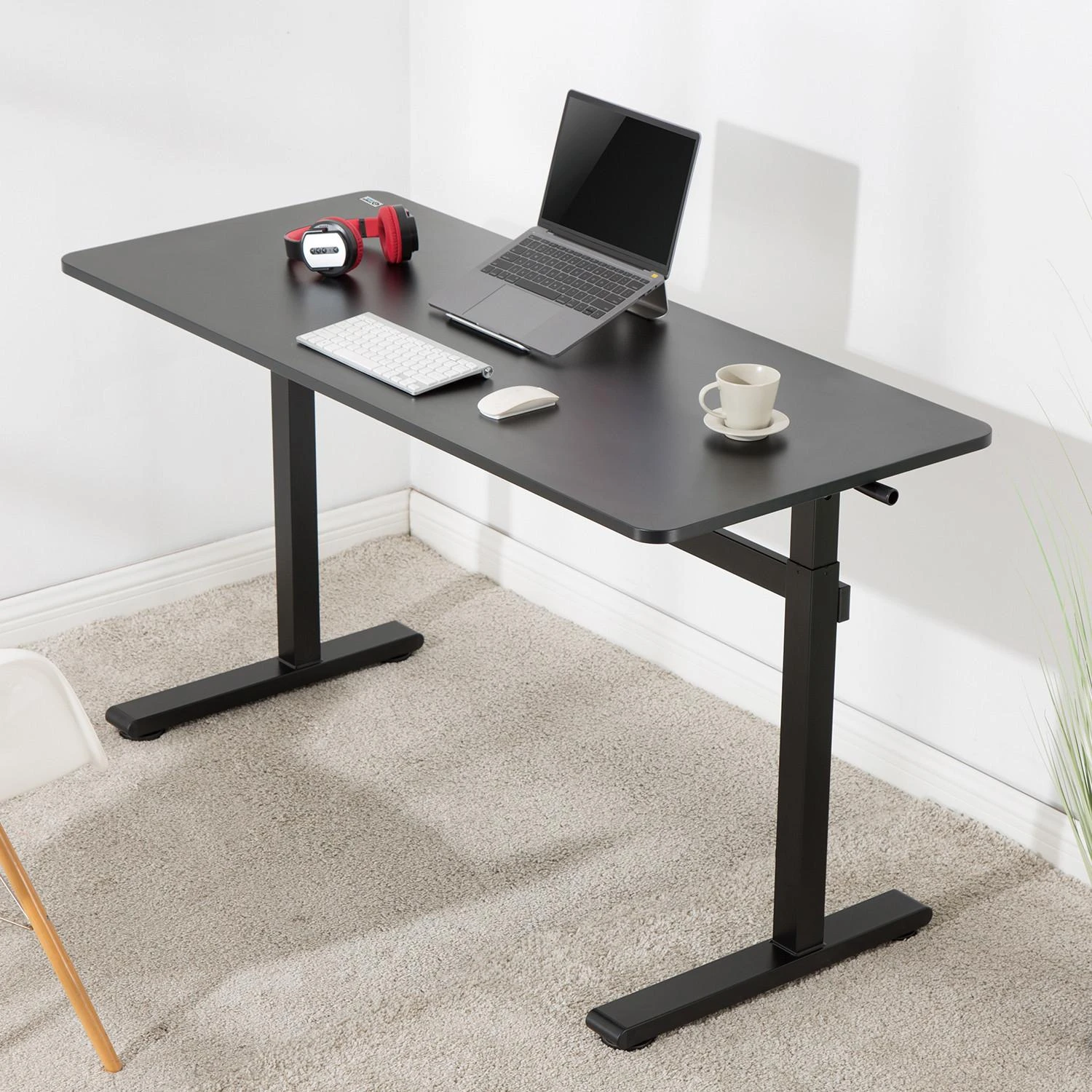 Rašomasis stalas Ergo Office ER-401, reguliuojamas aukštis, juodas