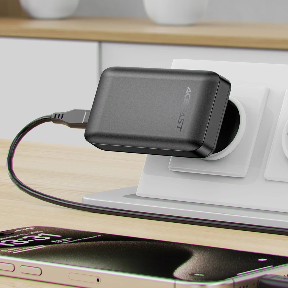 Acefast A100 65W GaN 2 USB-C+ USB-A įkroviklis Ultra Slim – juodos spalvos