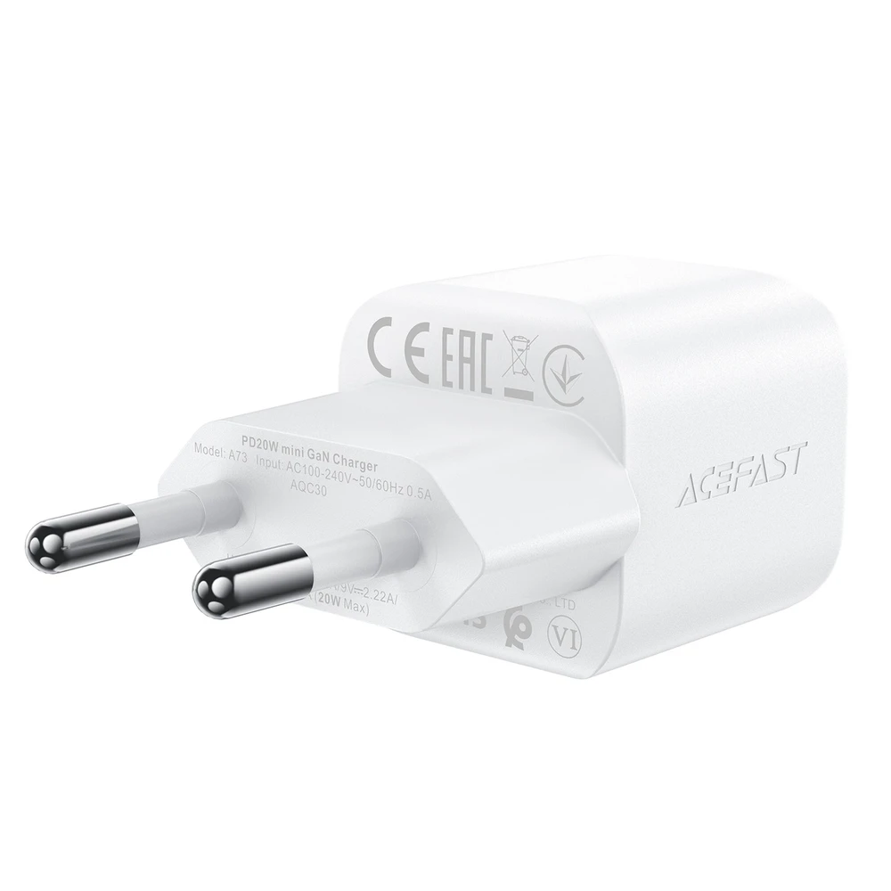 Acefast A73 Mini PD 20W GaN laidinis įkroviklis + USB-C kabelis – baltos spalvos