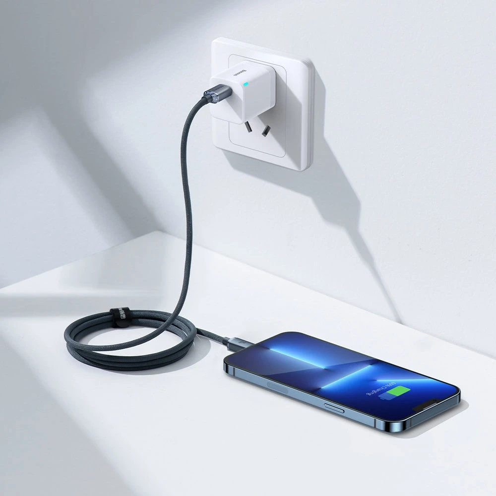 Baseus Crystal kabelis USB-C - Lightning 20W PD 1.2m - Juodas