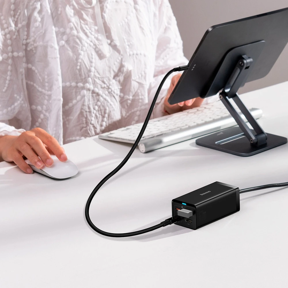 Baseus GaN5 Pro sieninis įkroviklis 2xUSB-C + USB + HDMI, 67 W (juodas)