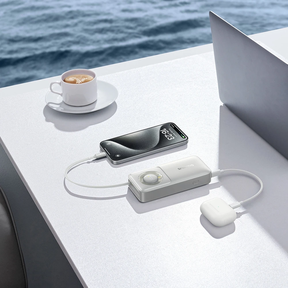 Baseus „Free2Pull“ 10000 mAh 30 W išorinė baterija su USB-C prievadu ir ištraukiamu USB-C laidu – pilkos spalvos