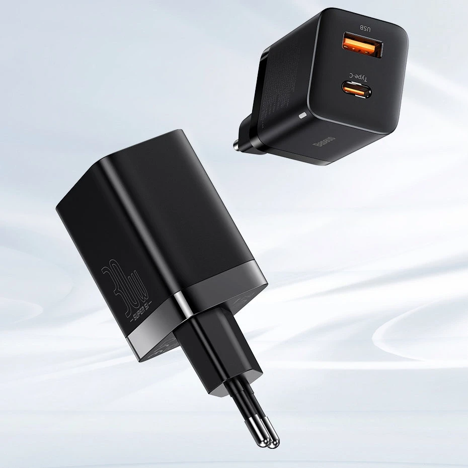 Baseus Super Si Pro įkroviklis USB + USB-C 30W - Baltas