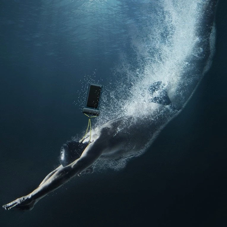 Baseus Universalus vandeniui nepralaidus IPX8 dėklas telefonams iki 7.2"