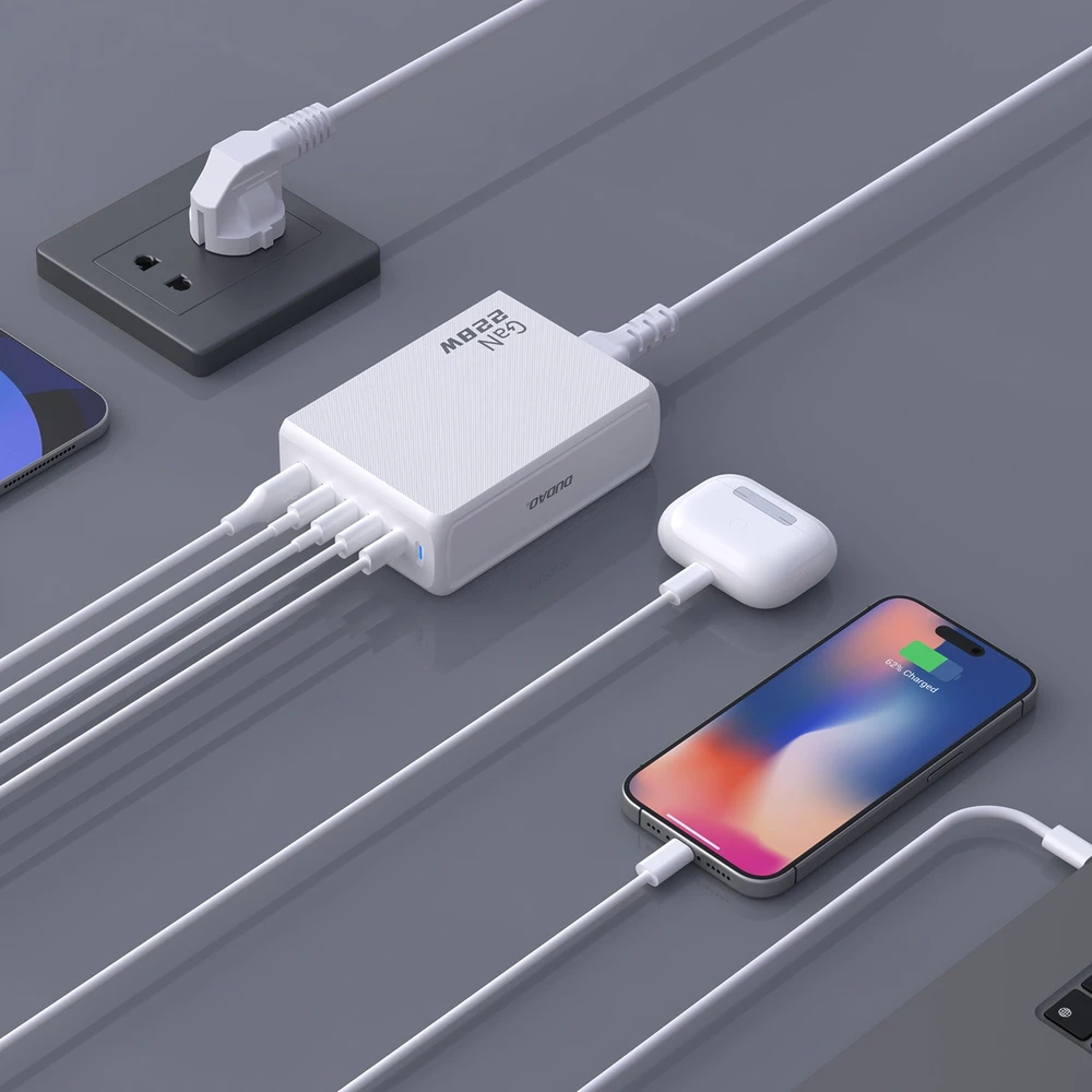 Dudao A228EU GaN įkroviklis 1x USB-A 4x USB-C PD 228W - baltos spalvos
