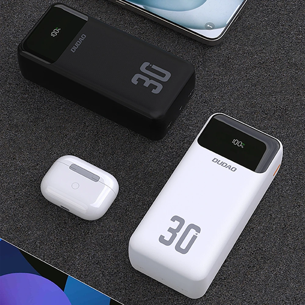 Dudao K15MAX 30000mAh PD 22.5W išorinė baterija su įmontuotais laidais – juoda
