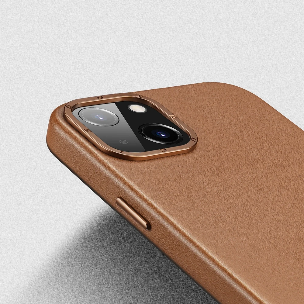 Dux Ducis Grit dėklas skirtas Apple iPhone 14 Plus, rudas