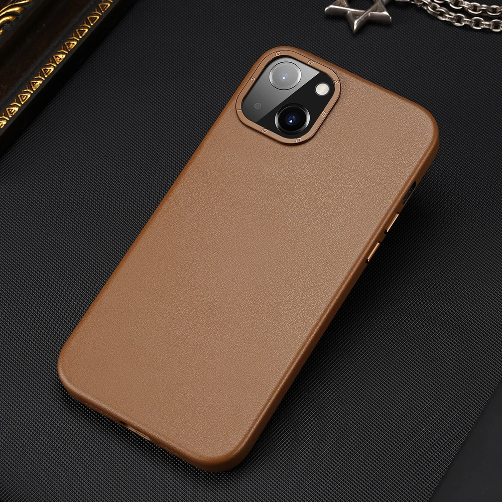 Dux Ducis Grit dėklas skirtas Apple iPhone 14 Plus, rudas