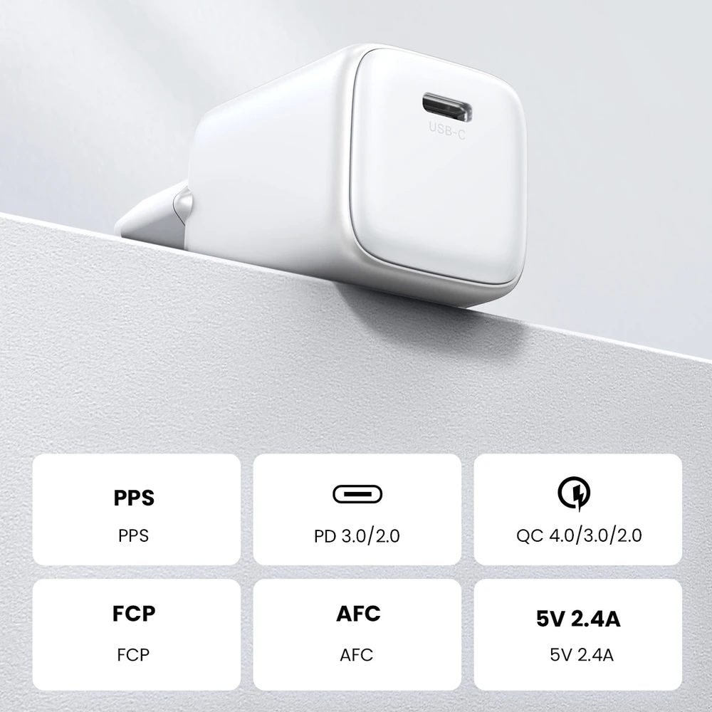 Mini greitasis įkroviklis Ugreen GaN USB C 30W, CD319 Nexode, Baltas