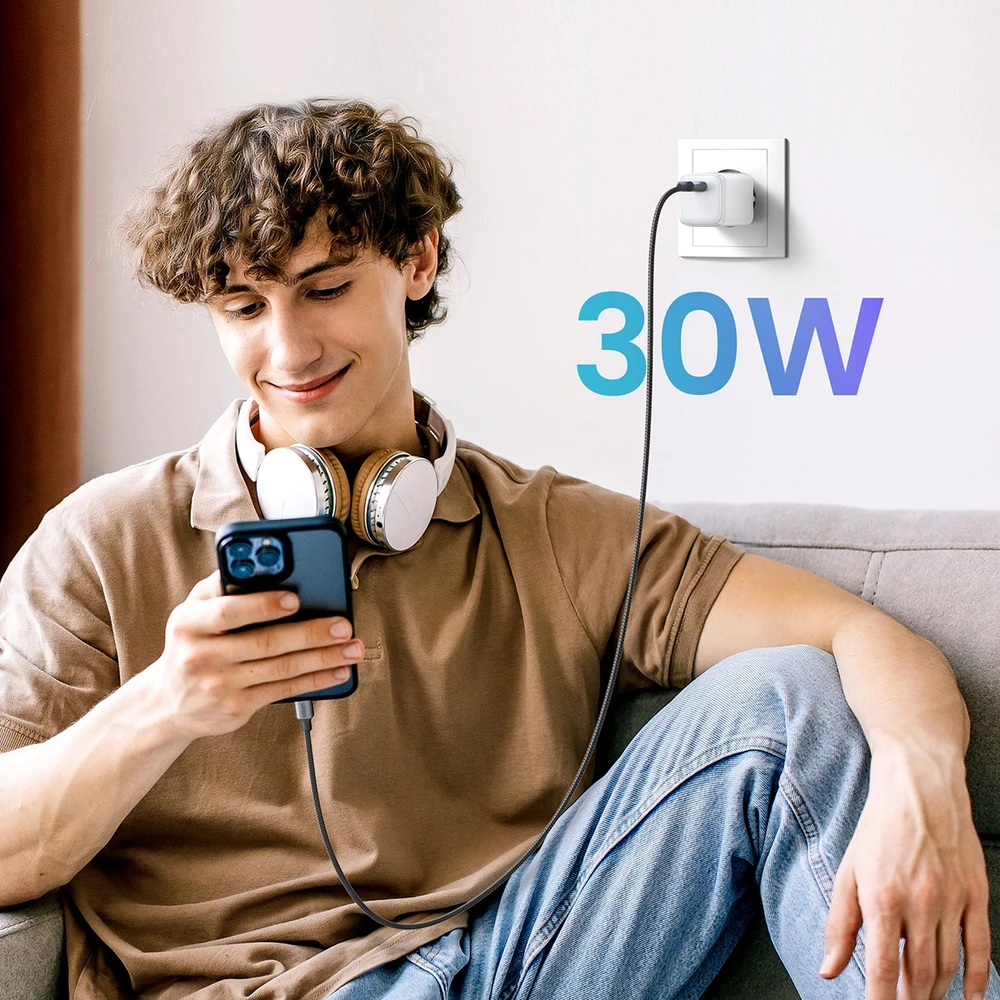 Mini greitasis įkroviklis Ugreen GaN USB C 30W, CD319 Nexode, Baltas