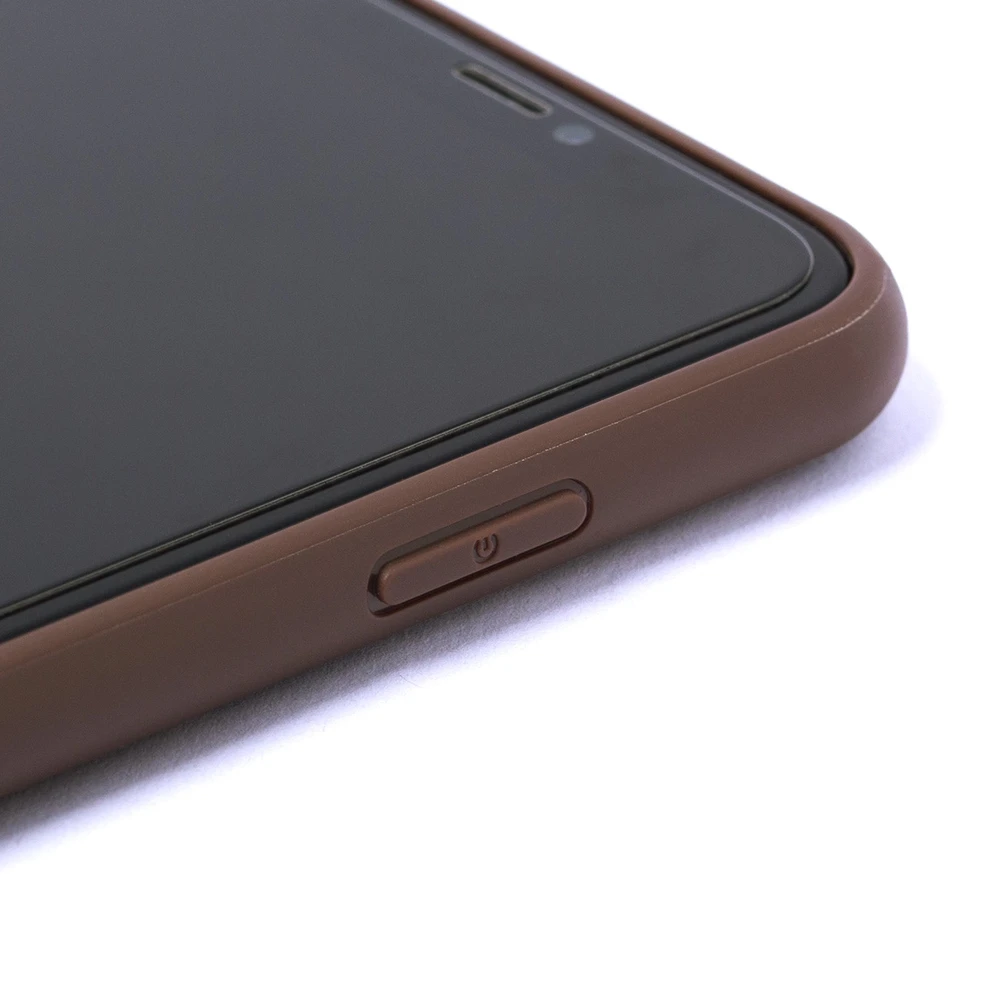 Guess Apple iPhone 11 / XR from the 4G Big Metal Logo series – dėklas telefonui rudos spalvos