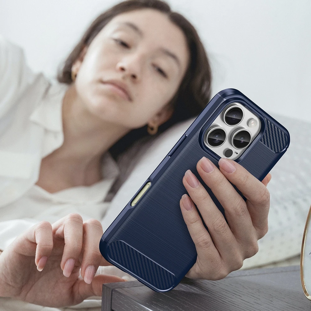 Hurtel Carbon Apple iPhone 16 Pro – dėklas telefonui mėlynos spalvos