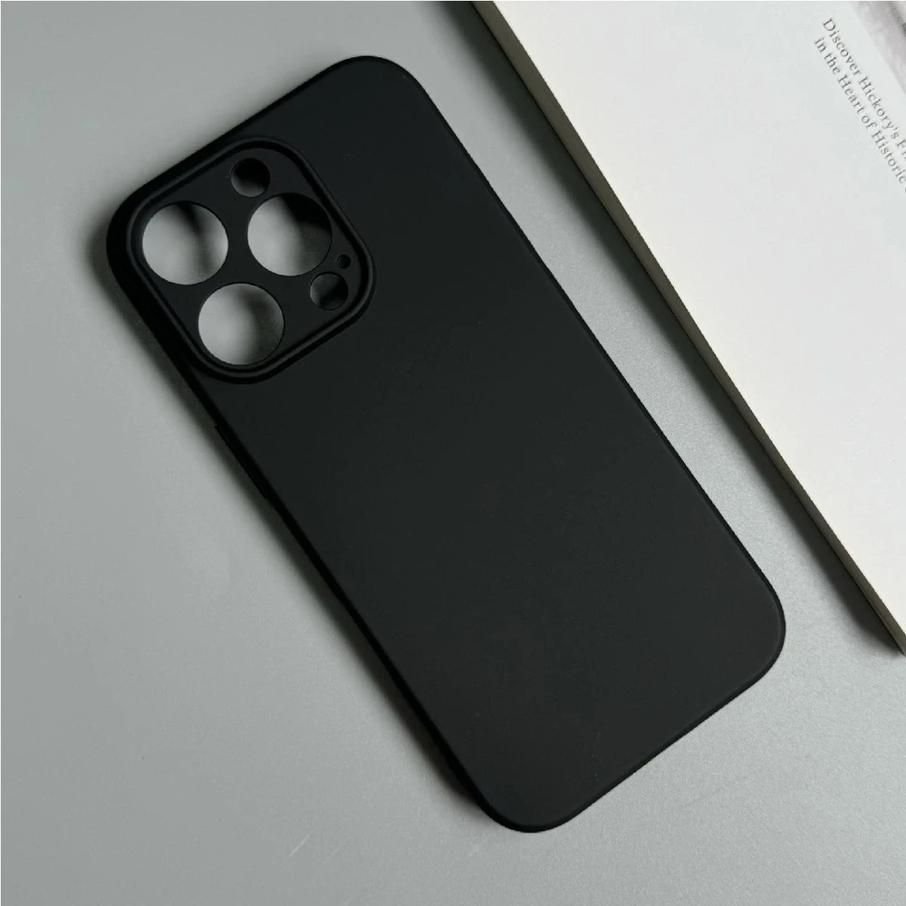 Hurtel Soft Apple iPhone 16 Pro – dėklas telefonui juodos spalvos