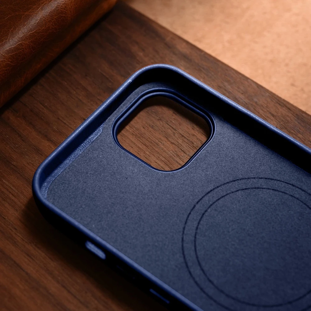 iCarer Leather Apple iPhone 14 Plus genuine leather dėklas telefonui mėlynos spalvos (compatible with MagSafe)