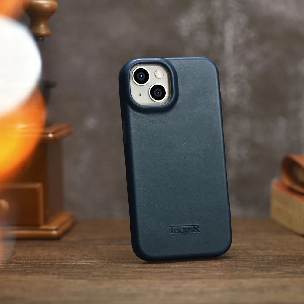 iCarer CE Oil Wax Premium Leather Apple iPhone 14 Plus magnetic atverčiamas MagSafe dėklas telefonui mėlynos spalvos (AKI14220707-BU)