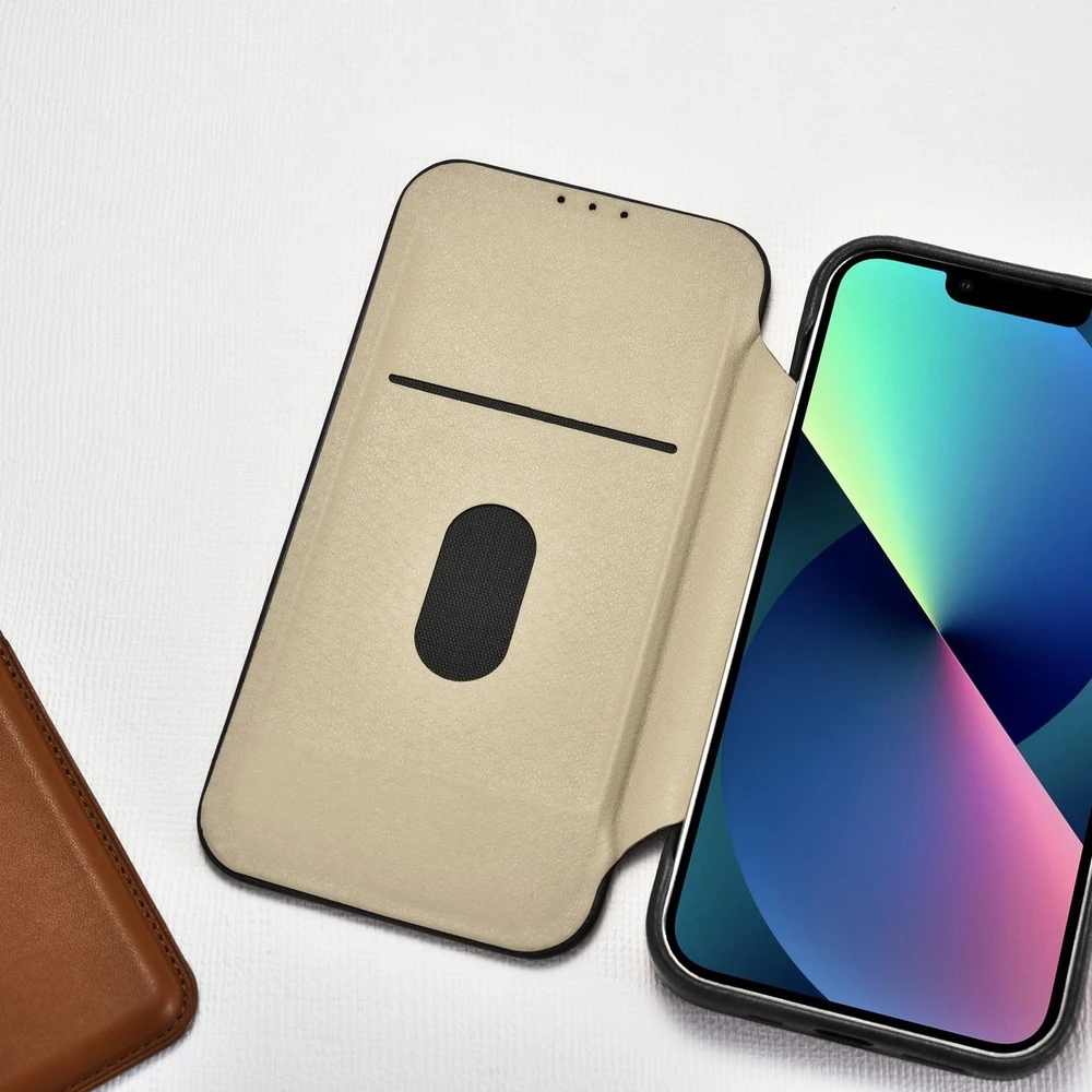 iCarer CE Oil Wax Premium Leather Leather Apple iPhone 14 Plus Magnetic atverčiamas MagSafe dėklas telefonui juodos spalvos (AKI14220707-BK)
