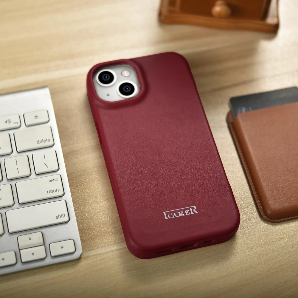iCarer CE Premium Leather Apple iPhone 14 Plus Magnetic atverčiamas Leather MagSafe dėklas telefonui raudonos spalvos (WMI14220715-RD)