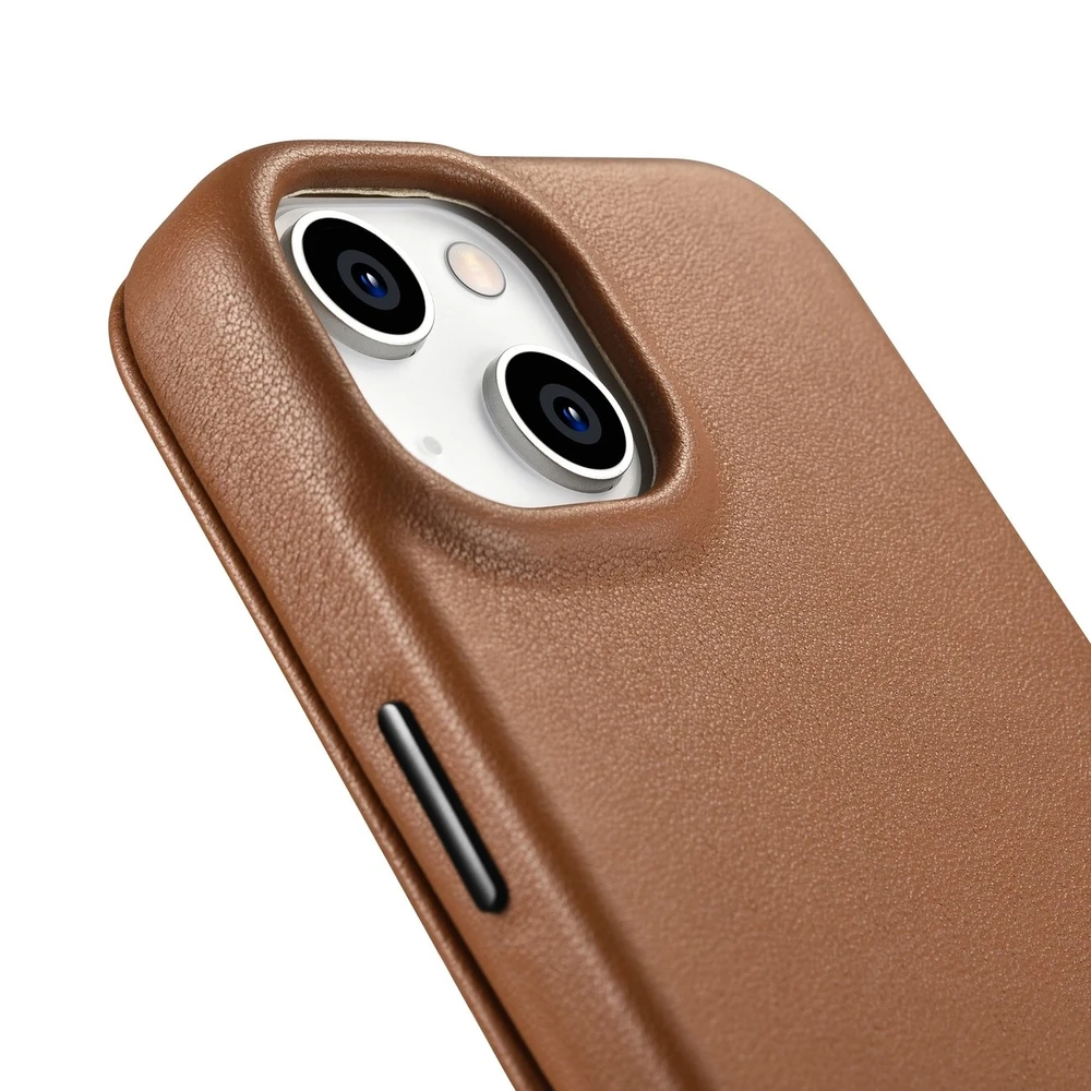 iCarer CE Premium Leather Apple iPhone 14 Plus Magnetic atverčiamas Leather MagSafe dėklas telefonui rudos spalvos (WMI14220715-BN)