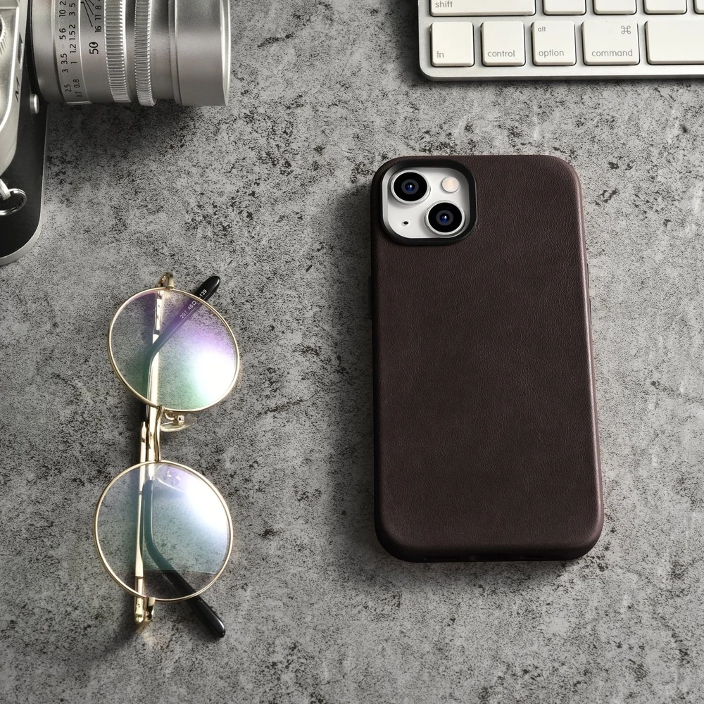 iCarer Oil Wax Premium Leather Apple iPhone 14 Plus Magnetic Leather with MagSafe dėklas telefonui rudos spalvos (WMI14220703-BN)