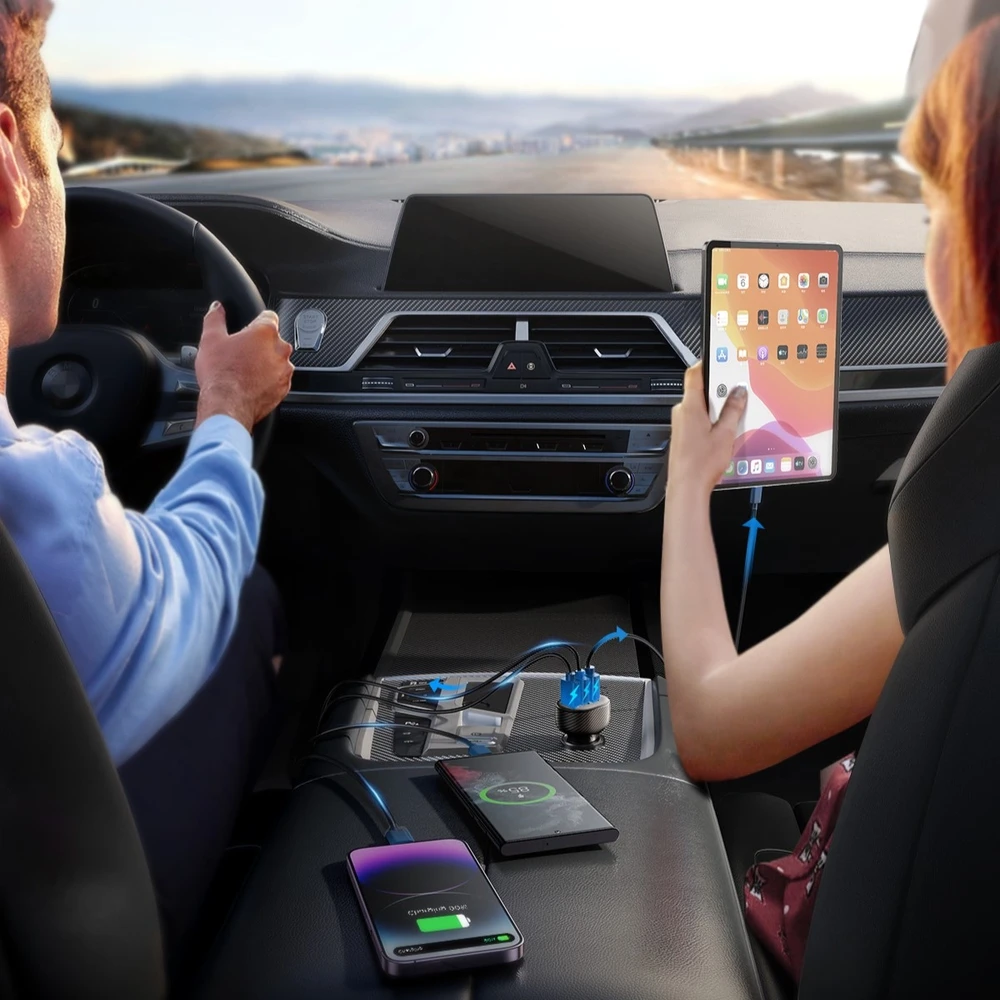 Automobilinis įkroviklis Joyroom JR-CCD03 3xUSB-A 17W juodas