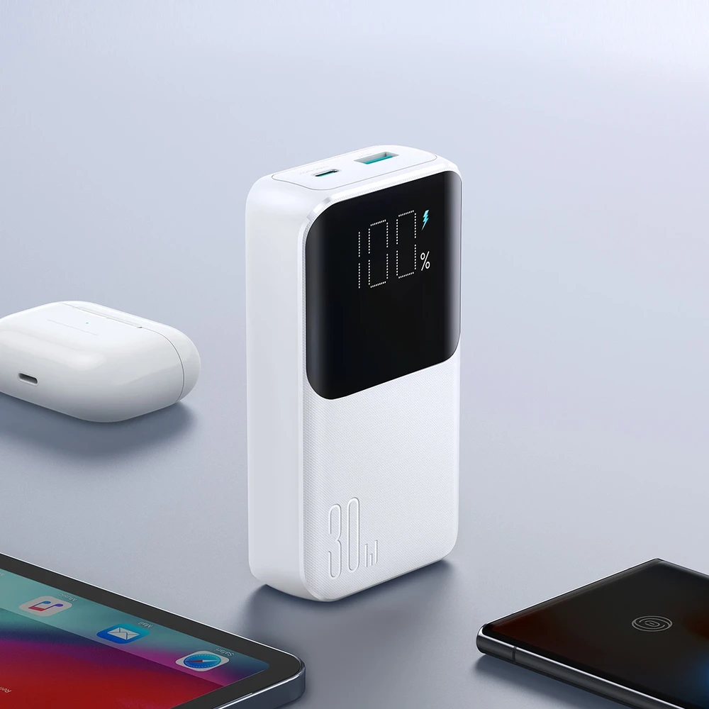 Mini power bank su integruotu kabeliss Joyroom JR-PBC06 30W 10000mAh – baltos spalvos
