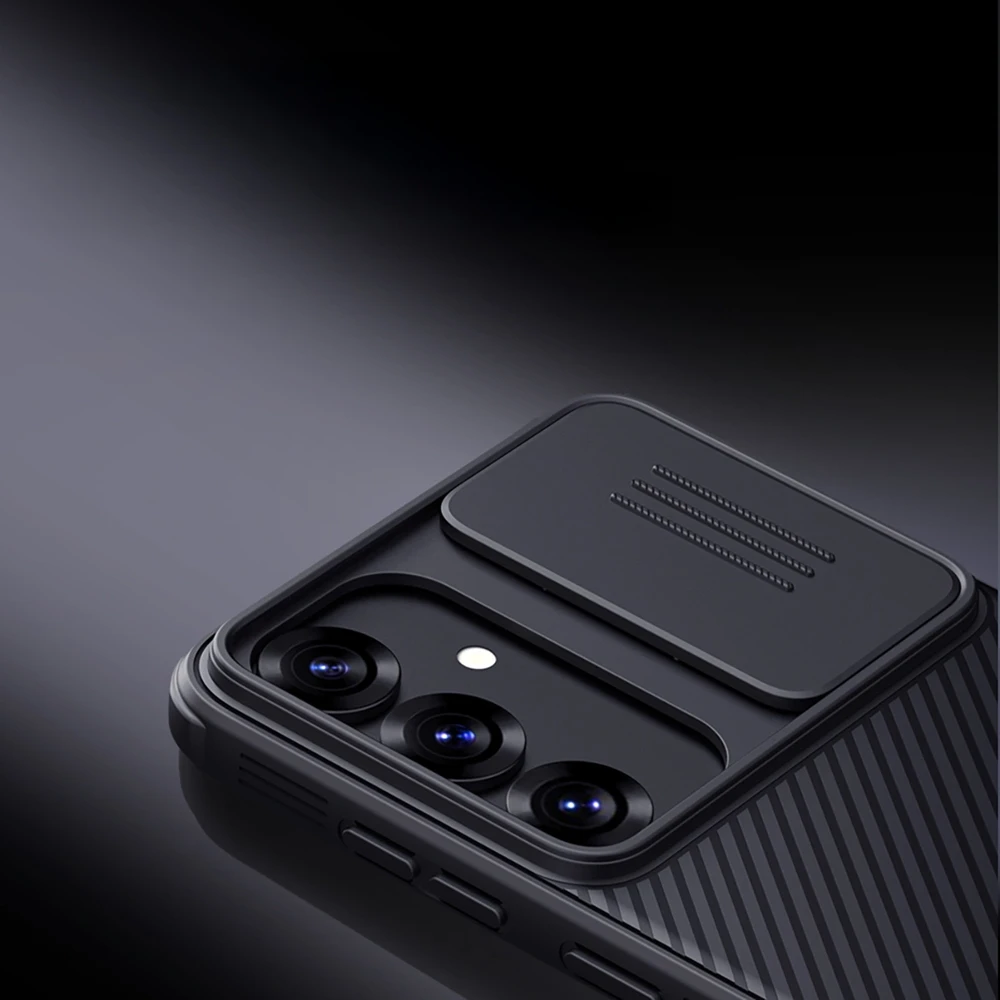 Nillkin CamShield PRO Hard Samsung Galaxy S25 dėklas telefonui juodos spalvos
