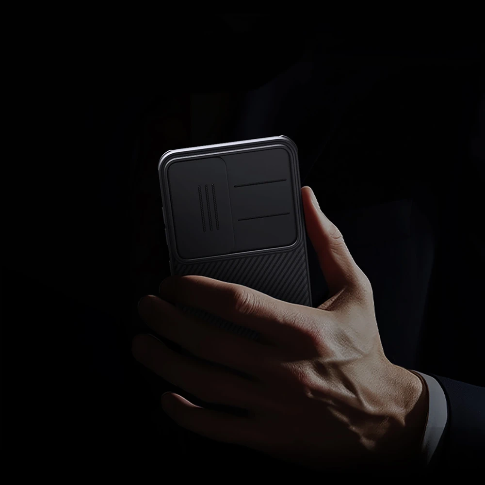 Nillkin CamShield PRO Hard Samsung Galaxy S25 dėklas telefonui juodos spalvos