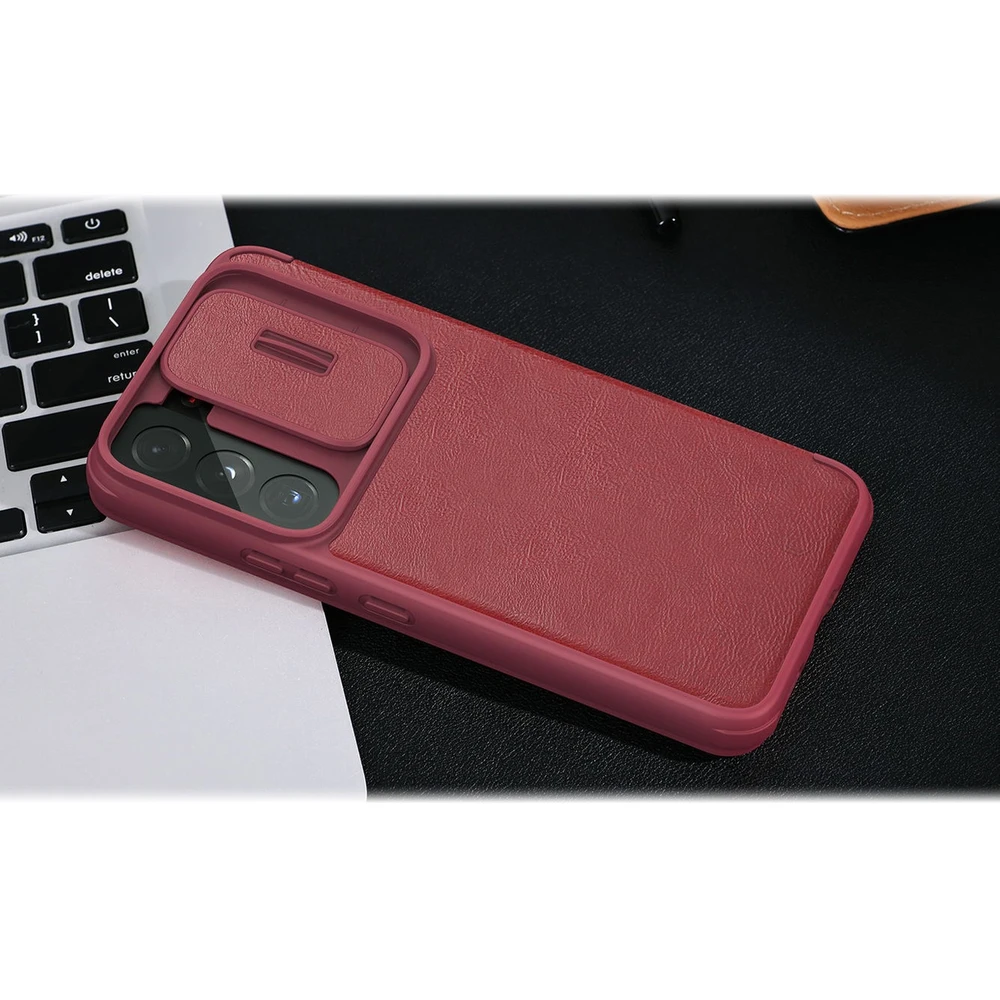 Nillkin Qin Leather Pro Samsung Galaxy S22+ (S22 Plus) Camera Protector Holster Cover Flip dėklas telefonui rudos spalvos
