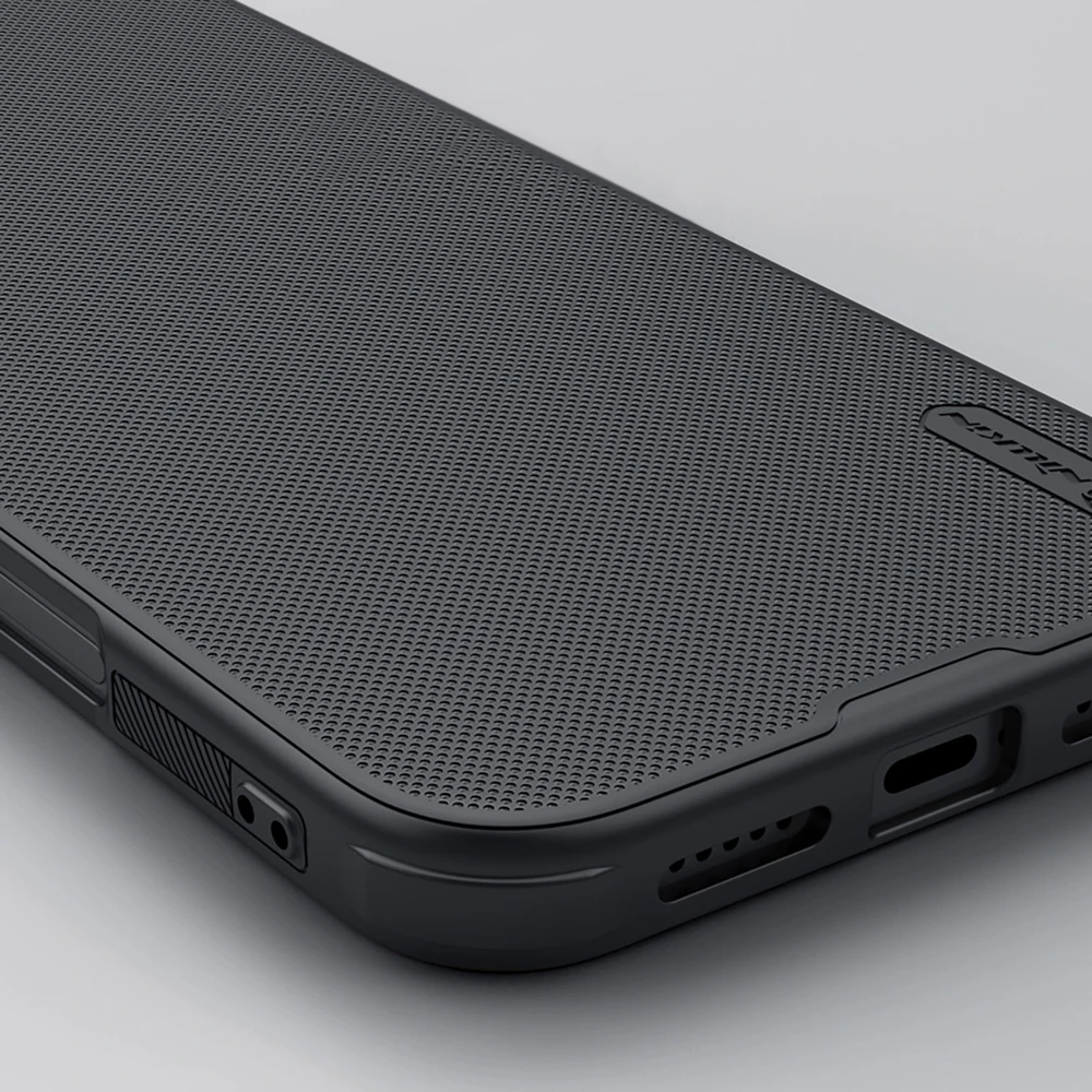 Nillkin Super Frosted Shield Pro Apple iPhone 16 – dėklas telefonui juodos spalvos