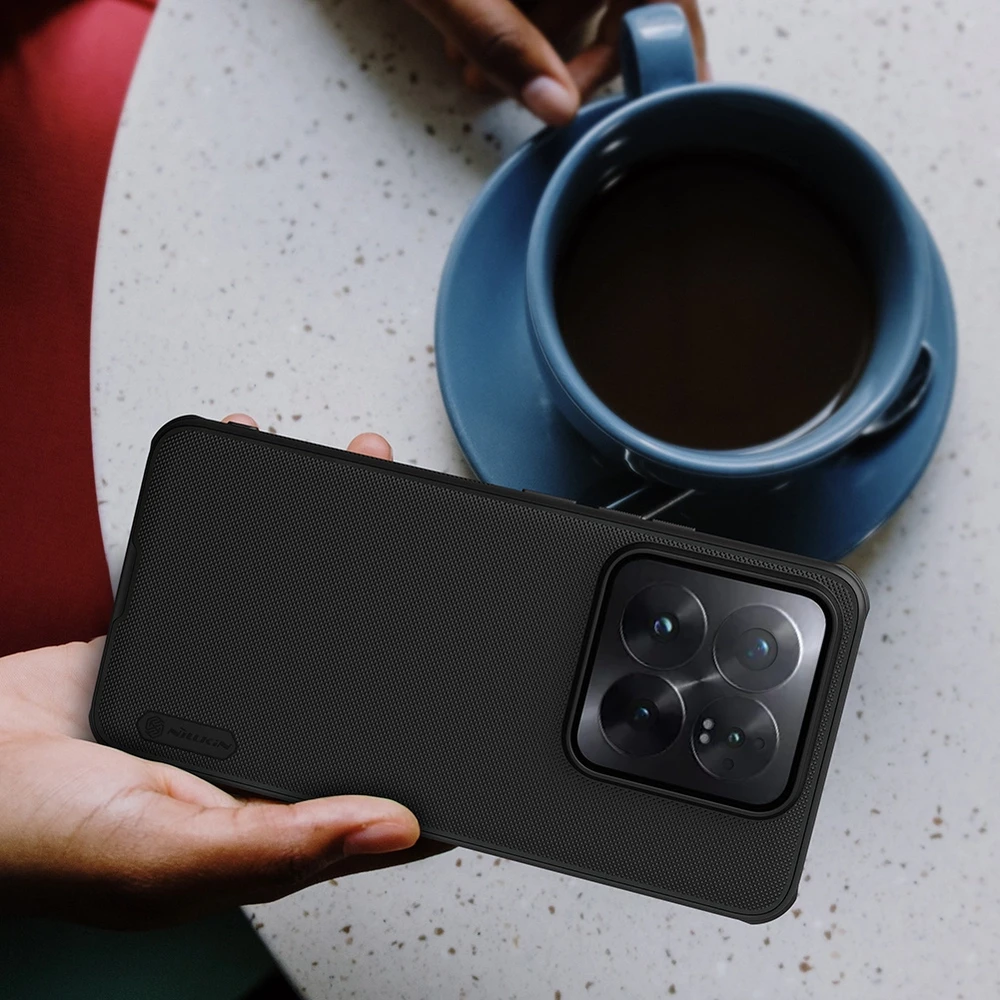 Xiaomi 14 Pro Nillkin Super Shield Pro dėklas juodos spalvos