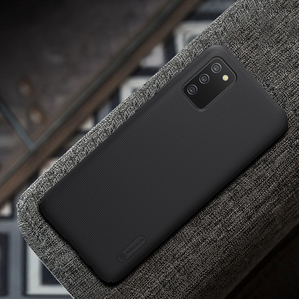 Dėklas Nillkin Super Frosted Shield reinskirtasced case cover skirtas Samsung Galaxy A02s EU juodos spalvos
