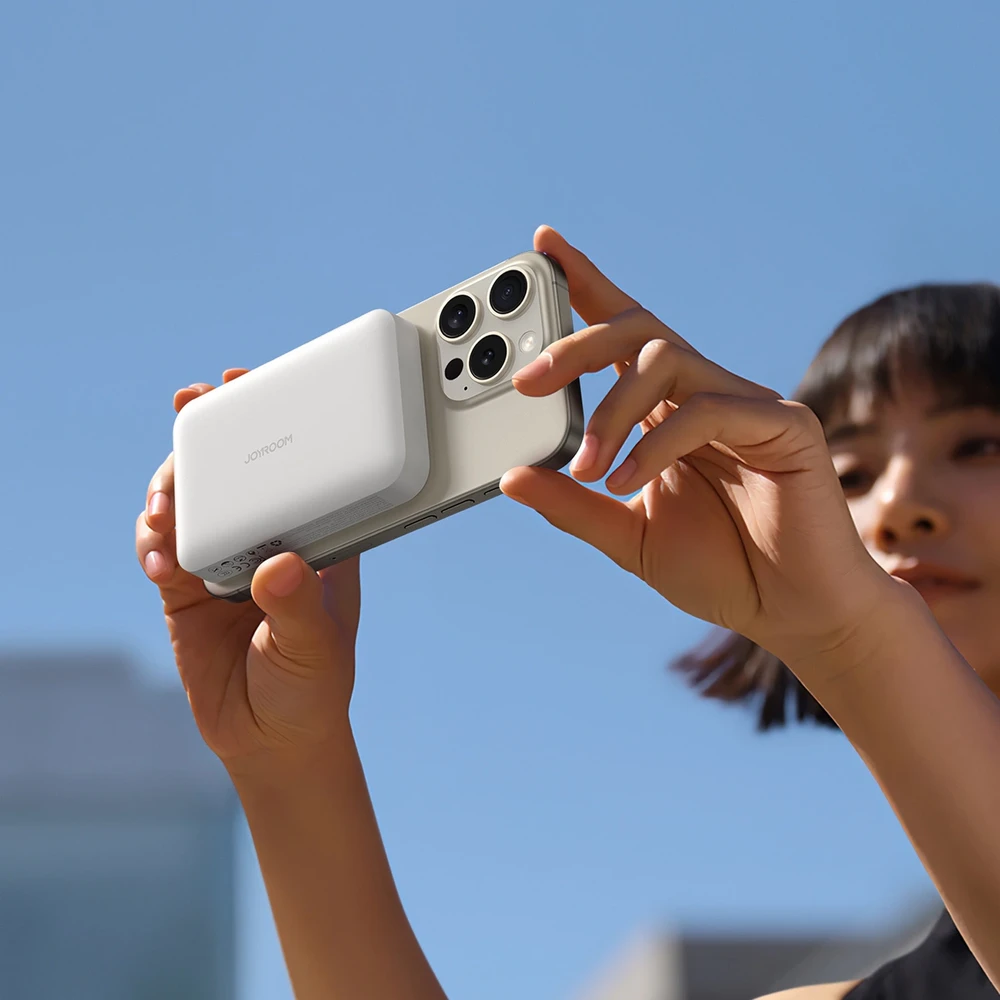 Išorinė baterija Power Bank Joyroom JR-W020 20W MagSafe 10000mAh balta