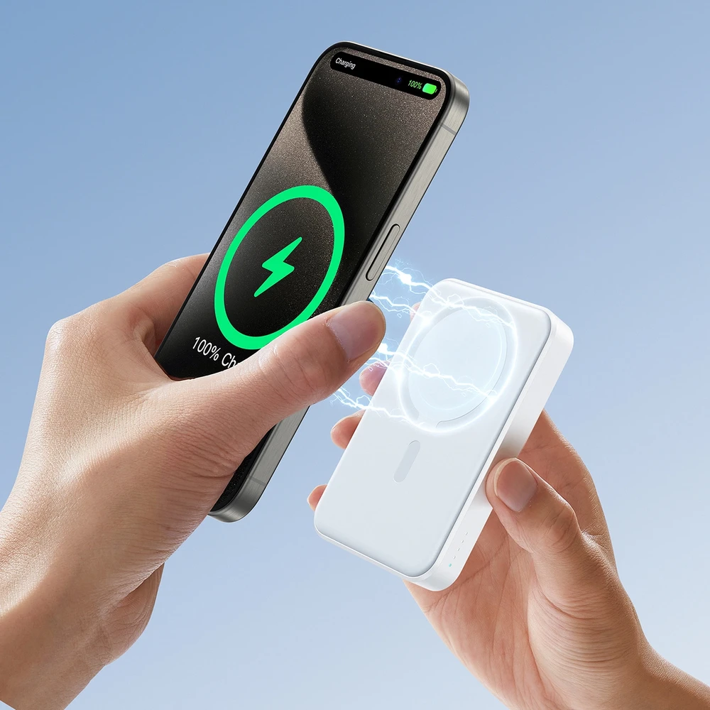 Išorinė baterija Power Bank Joyroom JR-W020 20W MagSafe 10000mAh balta